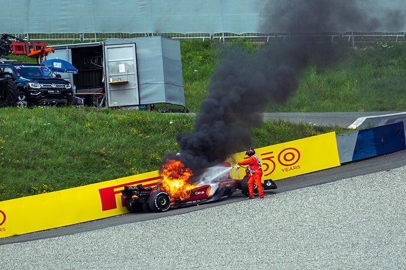 Carlos SAINZ Jr f1 car on fire