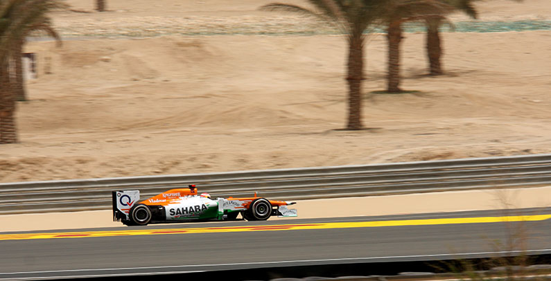 bahrain gp f1 racing cars