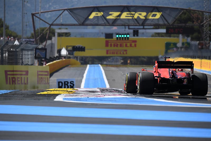 ferrari racing car from behind at the french gp