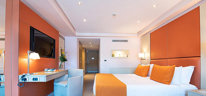 orange styled  hotel suite