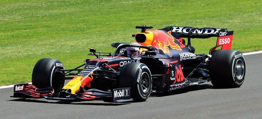 f1 team red bull car in action