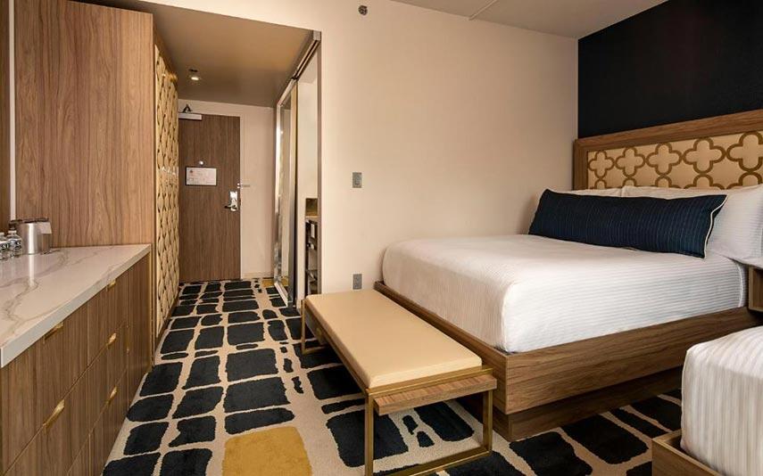 1715165367sahara-lasvegas-hotel-17