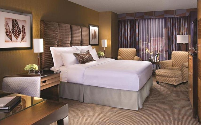 1715165461newyork-newyork-hotel-14