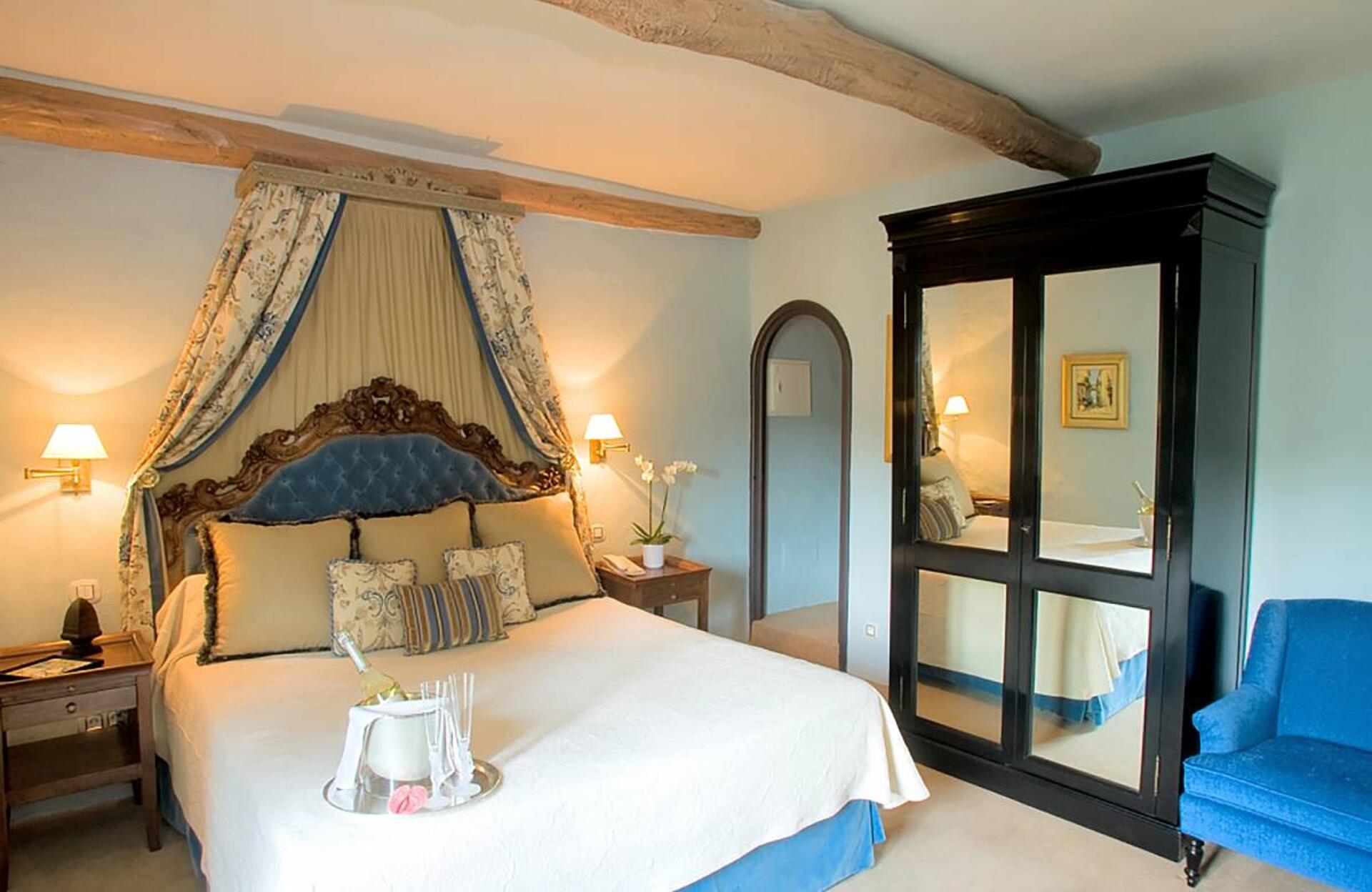 1714045494standard-room1