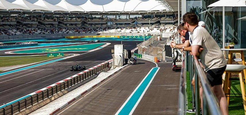 1715178691sunset-lounge-hospitality-3-day-gallery3